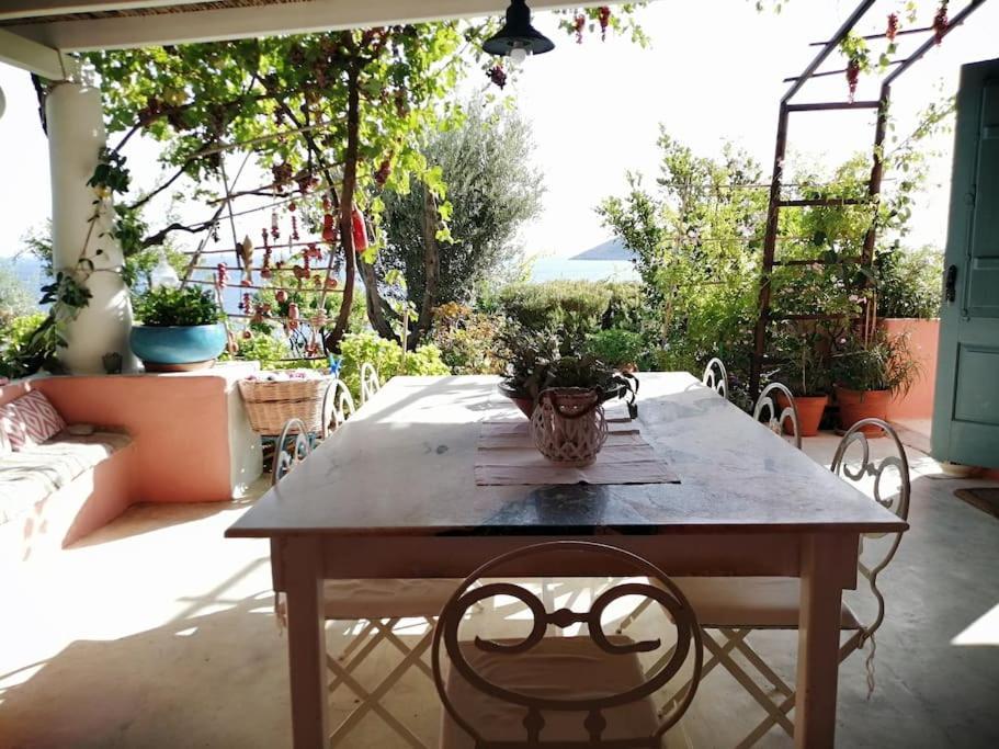 Vromolithos Casa Dei Melograni At Vourlidia Leros 빌라 외부 사진